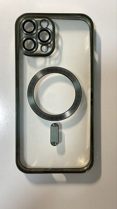 Отдам Чехлы на iPhone 12 pro Max