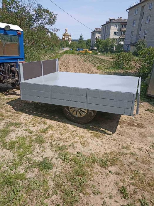 Причіп самоскид одноосний