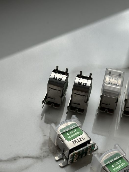 Головка магнітофона нова TEAC 4Tr-4Ch 5378901501