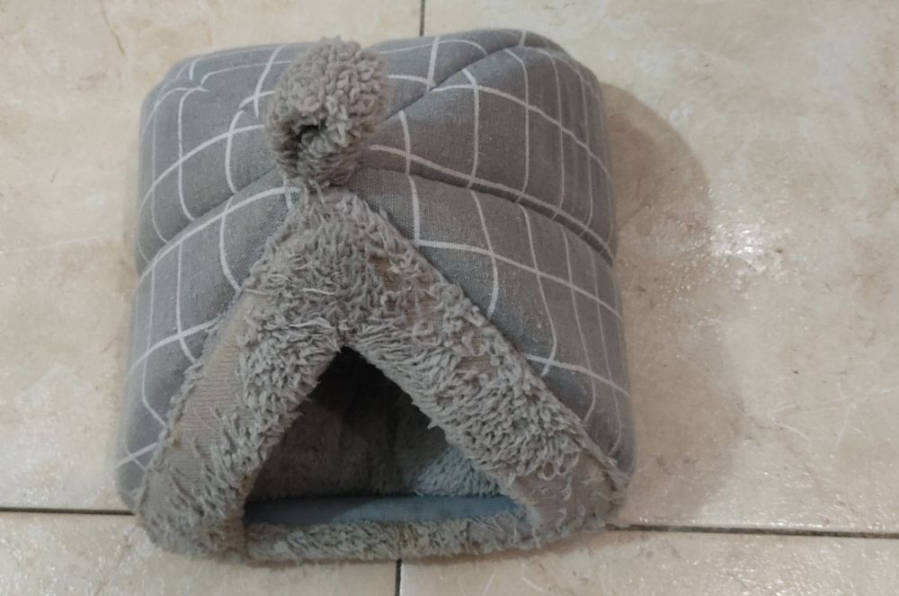 Gaiola c/acessórios para animais de 4 patas etc.