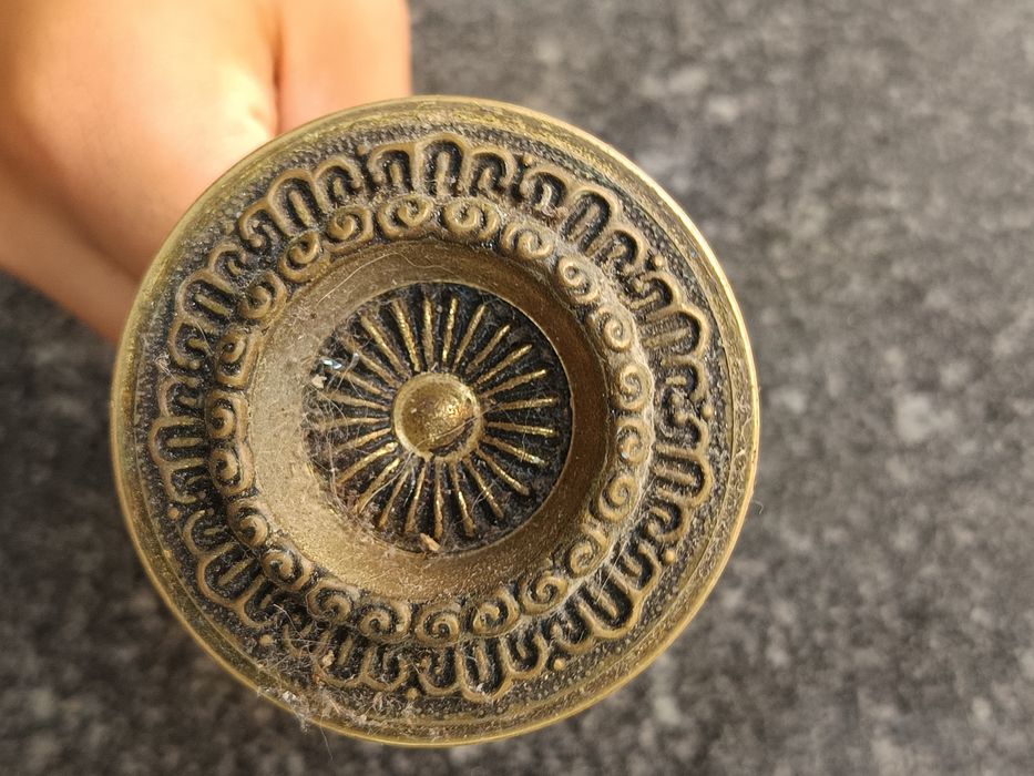 Puxadores antigos latão