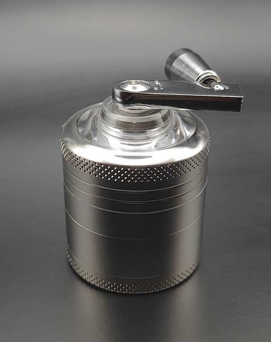 Molinillo de metal para triturar hierbas – grinder de 4 piezas