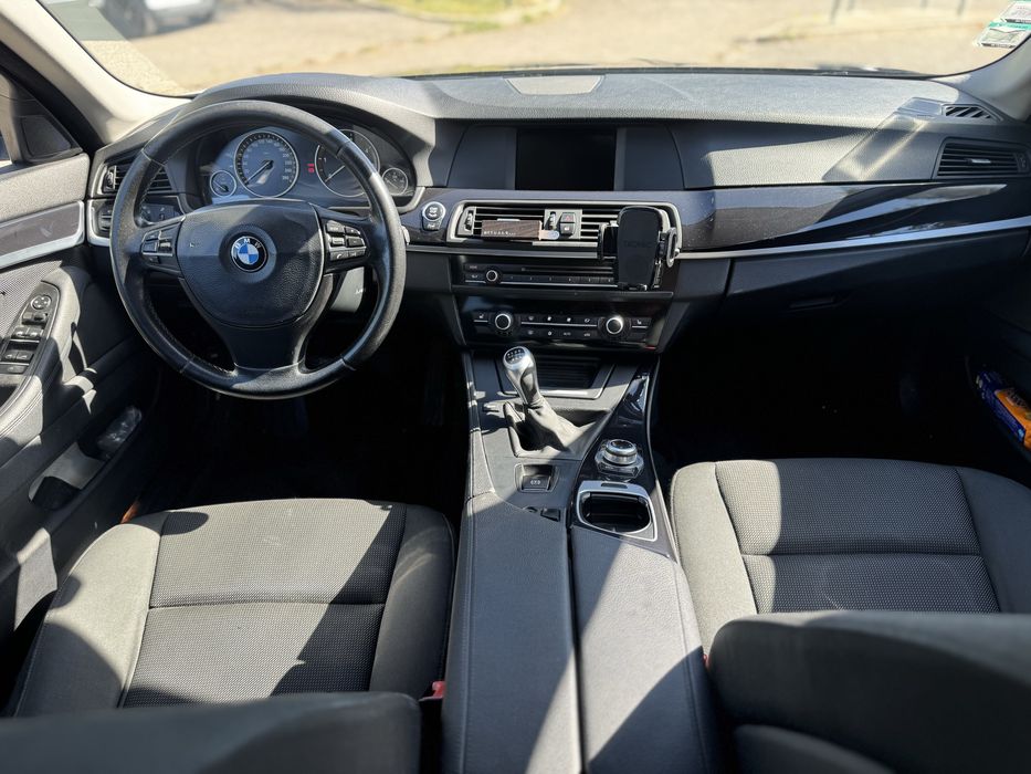 BMW 520d f11 auto