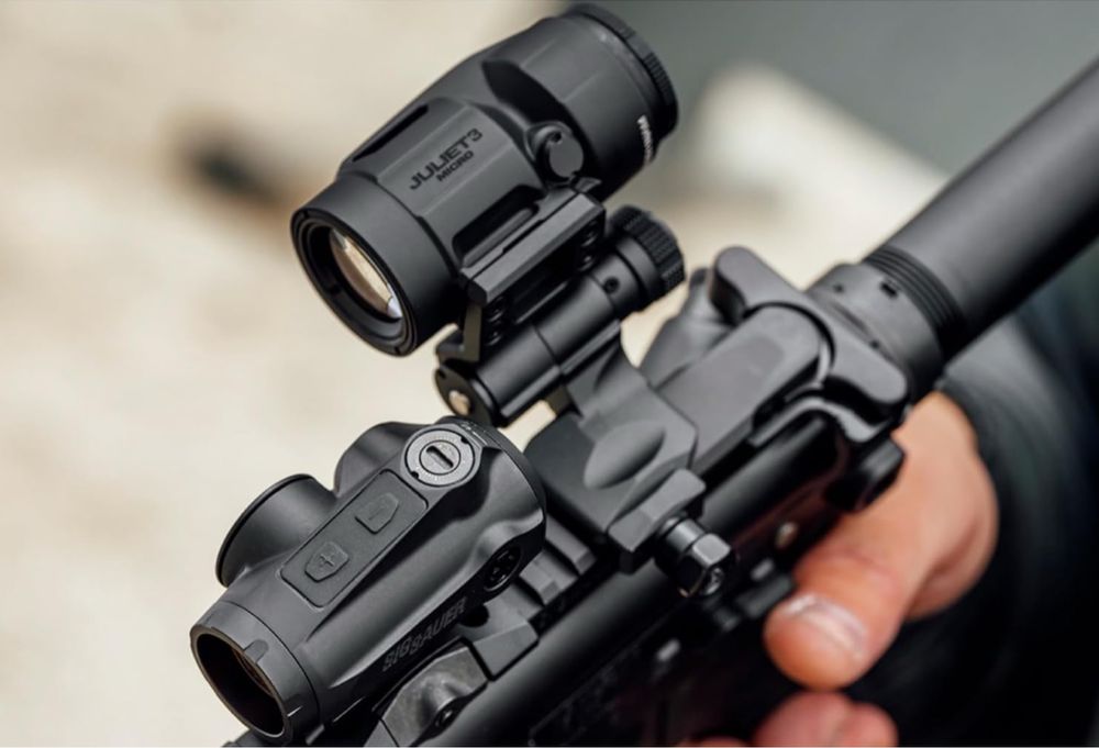 Колiматор Sig Sauer Romeo5 gen2 MOA та магнiфер Juliet5Х-Micro 5X22MM