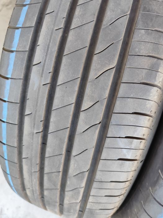 Pneus 215/65r16 Goodyear EfficientGrip Performance 2Suv 80% piso