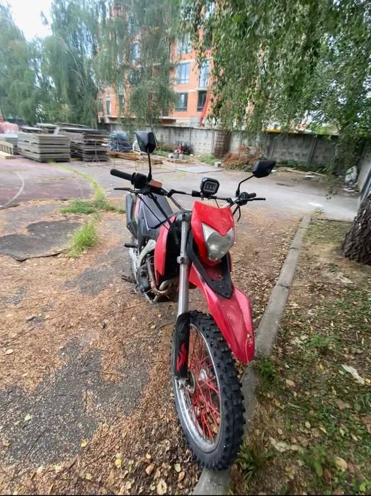 Loncin 250 кубів