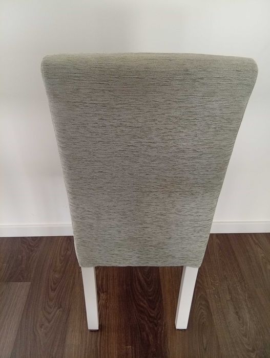 Mesa de sala com 6 cadeiras