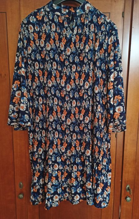 Vestido senhora muito elegante