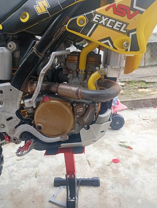 Vendo Suzuki rmz 250 4t