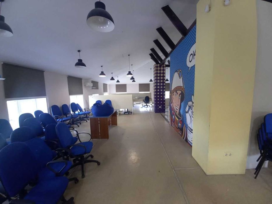 Офіс \ приміщення  в центрі міста