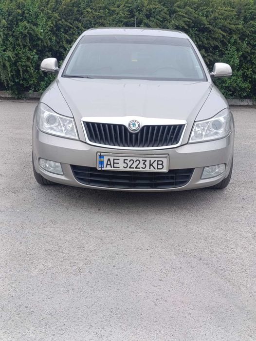 Продать автомобіль