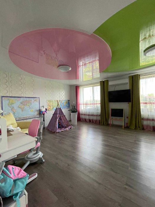 Продам дом в Обуховке, с гостевым домом/озеро/мустанг/седьмое небо