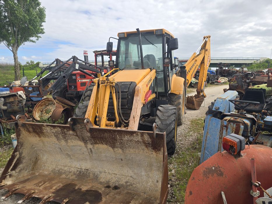 Retroescavadora Fermec 860
