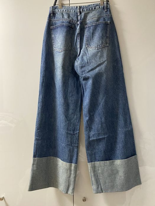 Spodnie z wysokim stanem