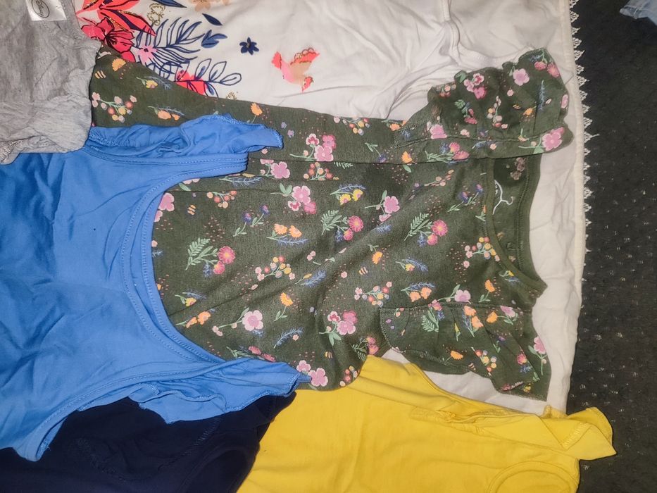 Футболка, майка, спідничка для дівчат