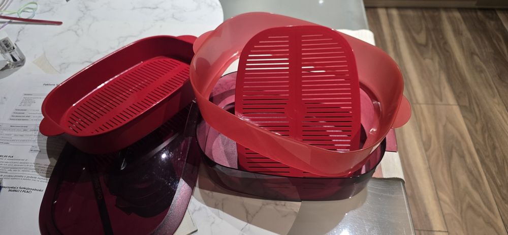 Tupperware Oval Stacked