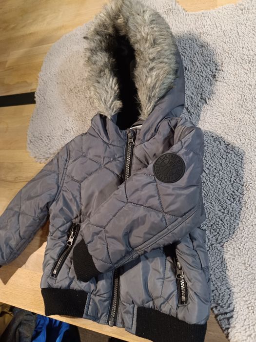 Modna kurtka zimowa z kapturem 2-3lata 98