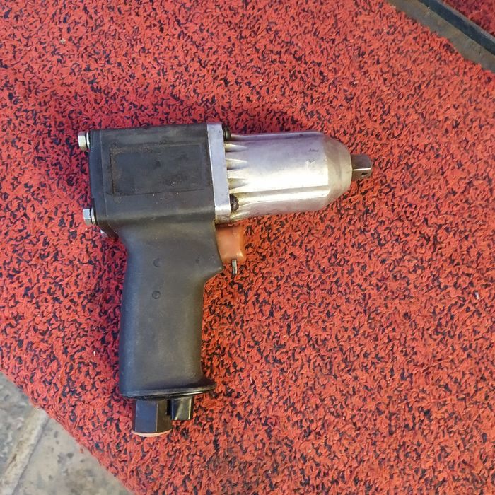 Пневмо гайковерт