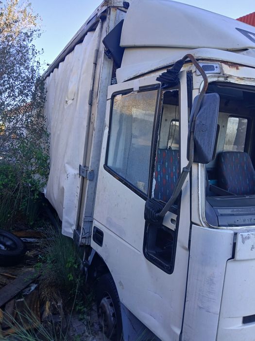 Iveco Pesada para peças