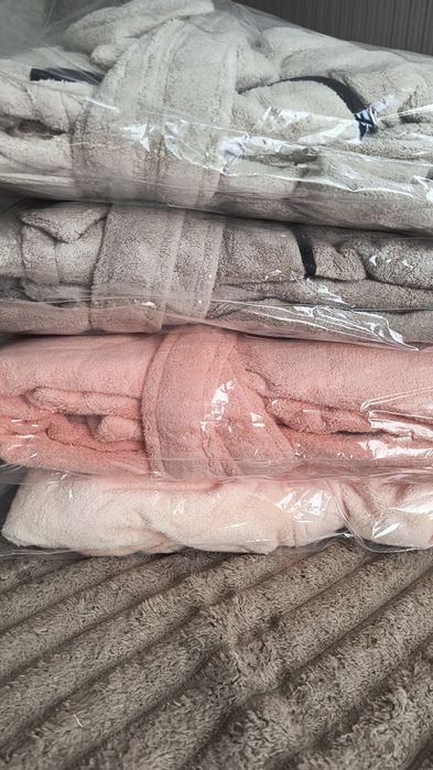 Чоловічі та жіночі халатики з ніжної мікрофібри за привабливою ціною