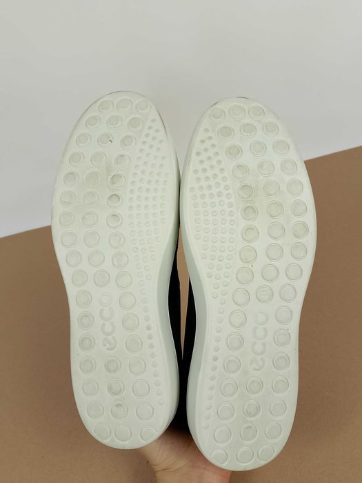 Ecco skórzane sneakersy półbuty casual 41