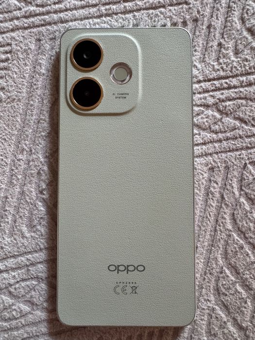 Телефон OPPO A5 Pro 5G 8 GB/ 256 GB Оливкового кольору