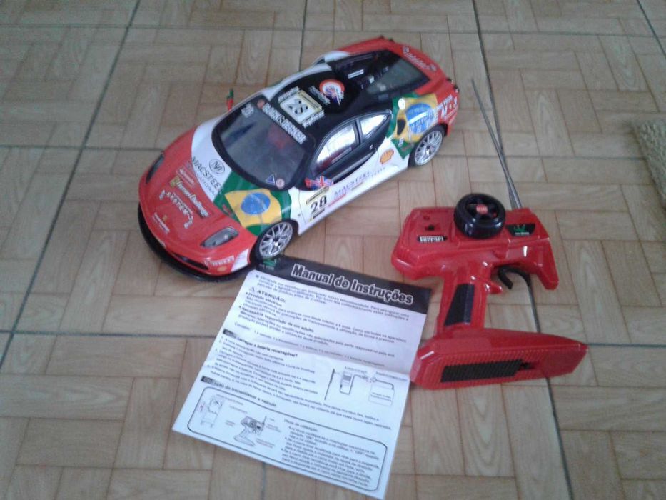 Ferrari F430 Challenge 1/12 telecomandado de Bruno Senna, como NOVO!