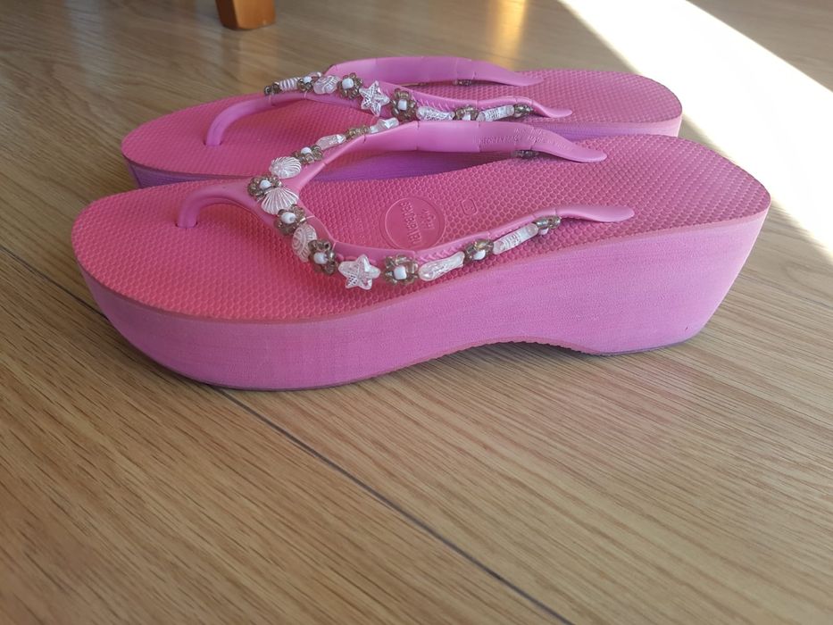 Havaianas de cunha alta n.37