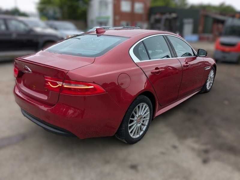Jaguar XE 2.0D 2017 (Para Peças)