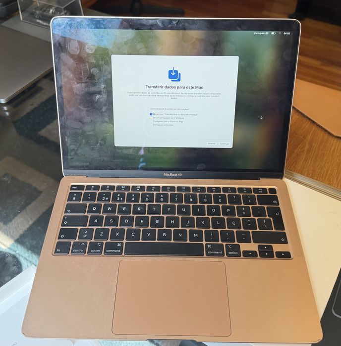 MacBook Air de 13 polegadas, modelo A2179, com processador Intel Core i3 de 10.ª geração, 8 GB de RAM  e SSD 128 GB
