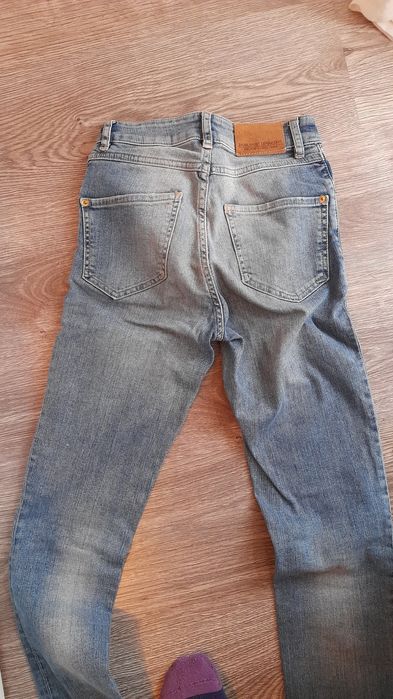 Spodnie firmy Zara rozm 34