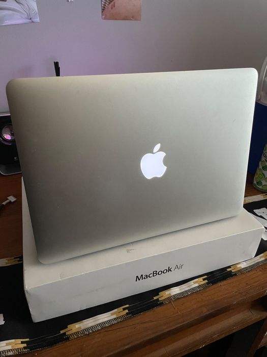 MacBook Air em Ótimo estado