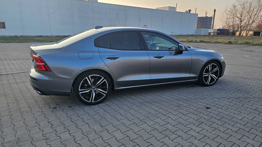 Samochód osobowy volvo s60