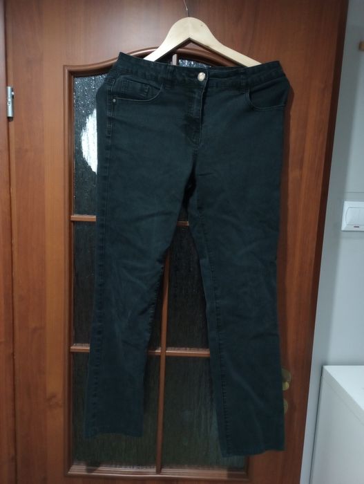Spodnie jeansowe damskie