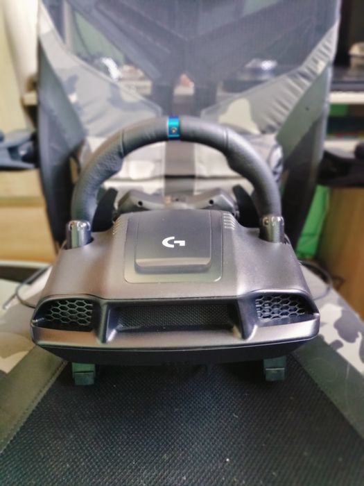 Kierownica Logitech Trueforce G923, Pedały oraz Shifter