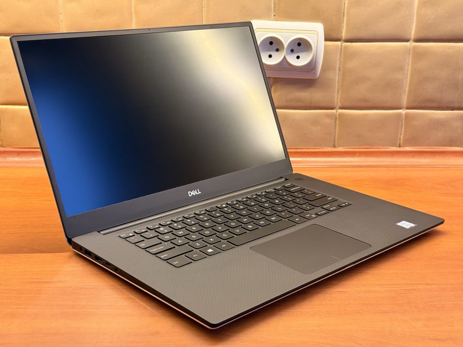 Dell XPS 15 7590 i5-9300H 16Gb 256Gb FHD GTX 1650