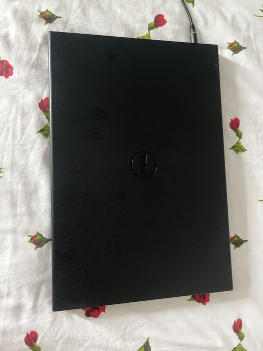 Dell INSPIRON 15 i3-5005U