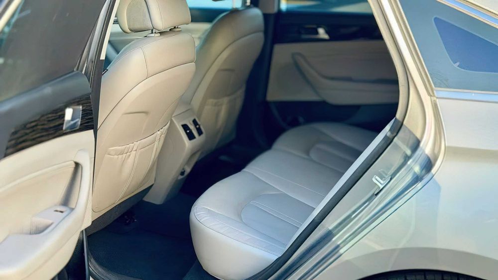 Hyundai Sonata Limited      2017