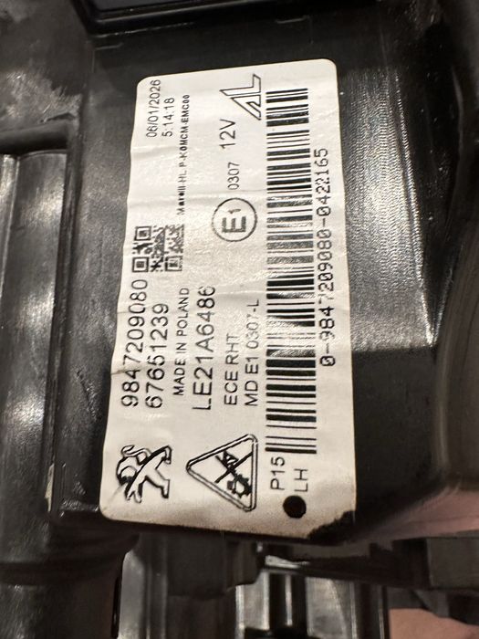 Lampa Peugeot Traveller III Lift expert