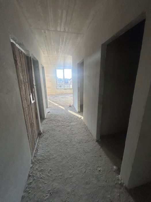 Продаж 2 кім. квартири пл. 72 м2 пов 2/5 Сокільники вул. Д.Галицького