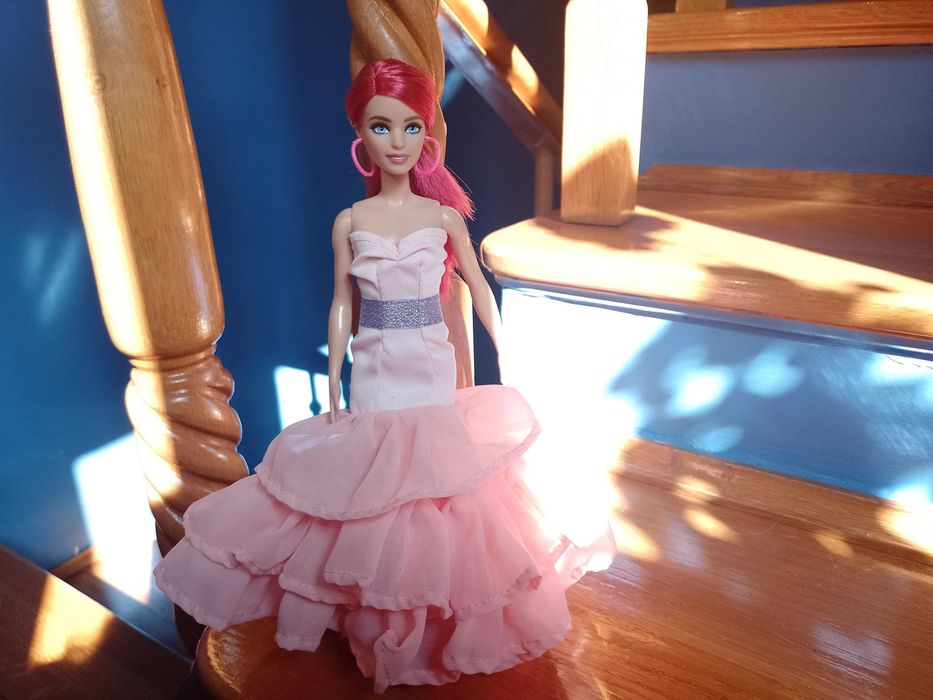 Sukienka dla lalek Barbie