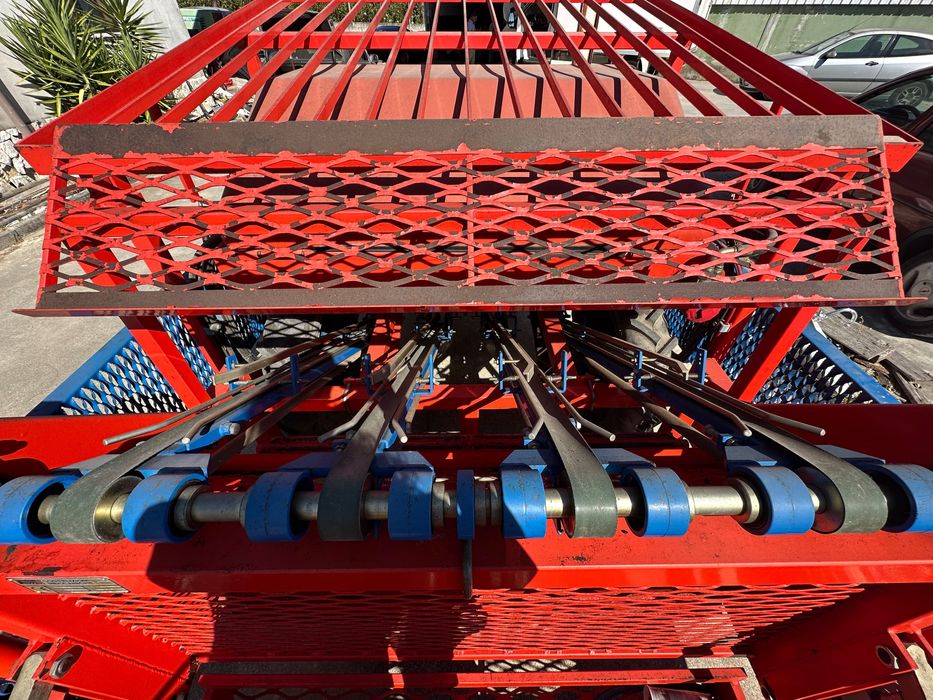 Plantador Ferrari de alfaces