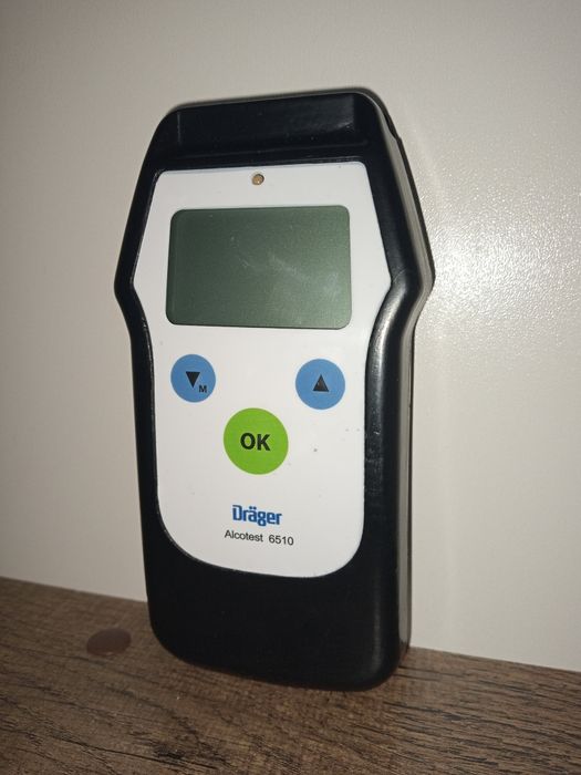 Продам алкотестер 6510 відкалібрований.