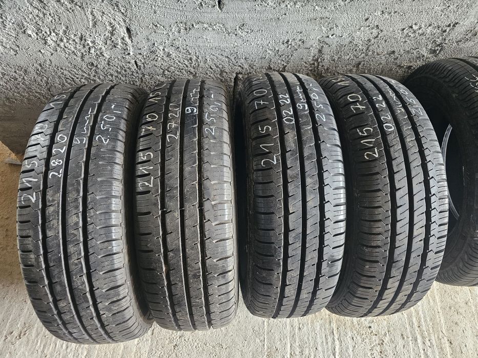 215/70R16C Hankook Vantra LT Lato