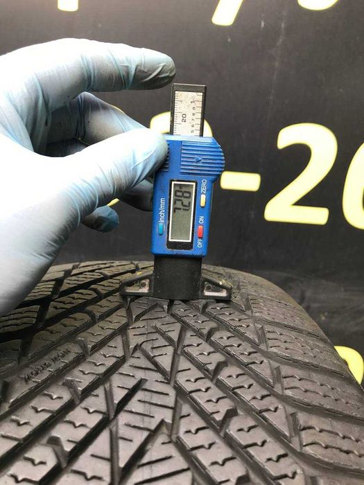 Зимові шини 215/55 R17 Pirelli Winter 2 Cinturato (8965)