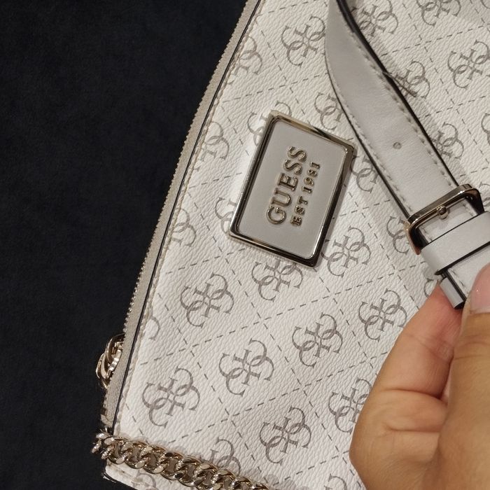 Torebka damska Guess