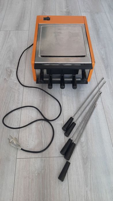 Szaszłykarka elektryczna