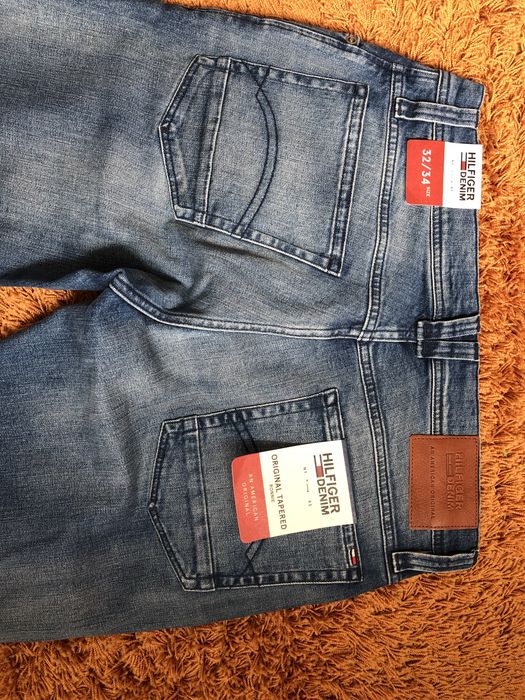 Tommy Hilfiger Original Tapered Ronnie джинси (розмір W32 L34)
