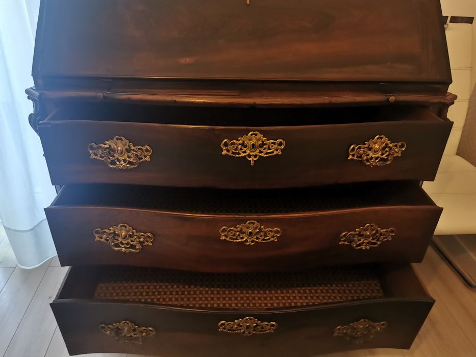 Escrevaninha Século XIX