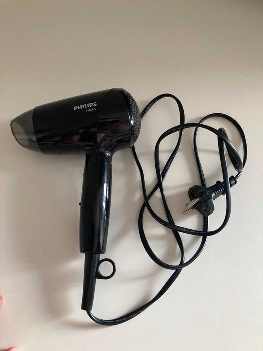 Фен Philips 1200w